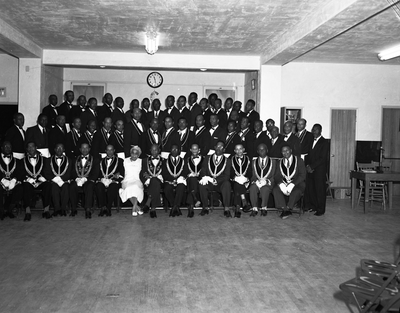 Group photograph of masons