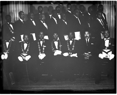 Group photograph of masons