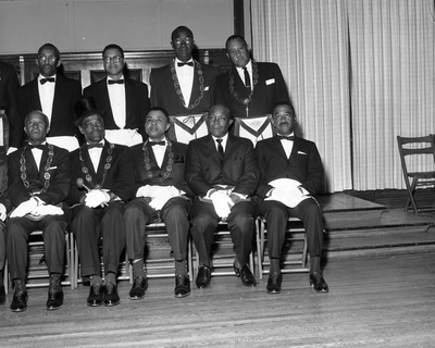 Group photograph of masons