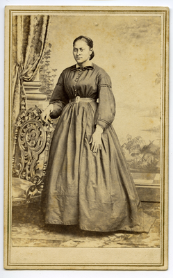 Portrait of unidentified woman