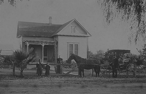 Ed Smith Family, Porterville, Calif., 1897
