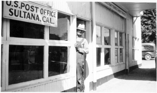 Dolph Worthley, Sultana, Calif., 1941