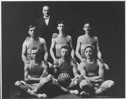 1909 City Basketball Team, Porterville, Calif