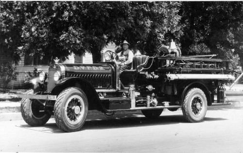 Stutz Fire Truck, Dinuba, Calif., 1930s