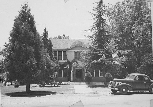 Maternity Hospital, Tulare, Calif., 1940s