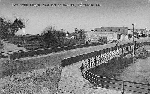 Porterville Slough, Porterville, Calif., 1910