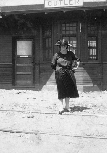 Riley Simpson at Cutler, Calif., Railroad Station, ca 1920