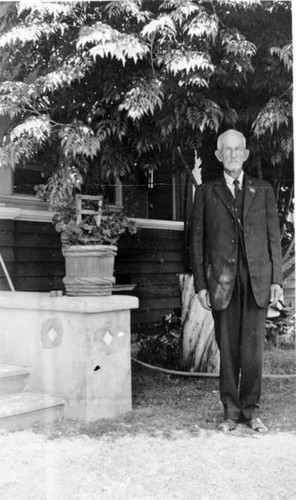 John R. Reed, Orosi, Calif., ca 1913