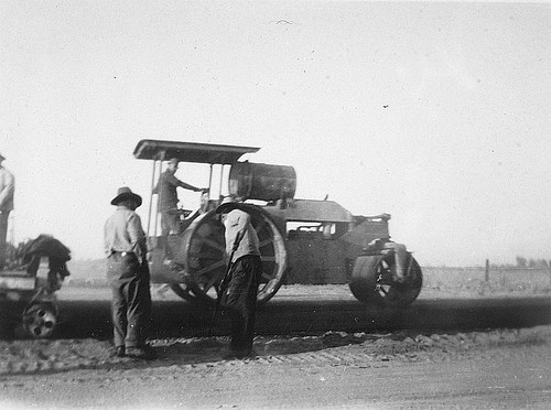 Highway Construction, Tulare County, Calif., Early 1900s