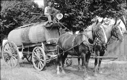 Dust Control, Dinuba, Calif., ca 1913