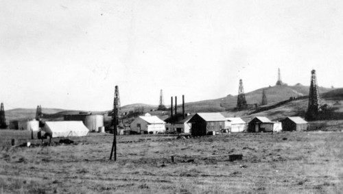 Oilfield Worker Housing, Coalinga, Calif., ca 1910