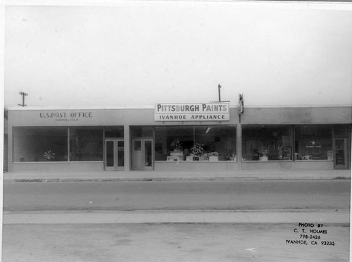 Post Office and Appliance Store, Ivanhoe, Calif., 1940s