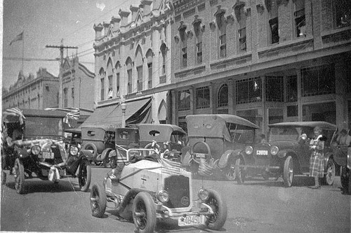 4th of July Parade, 1919, Tulare, Calif