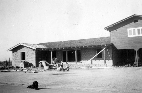 Adobe Home, Pugh Family, Woodlake, Calif., 1947