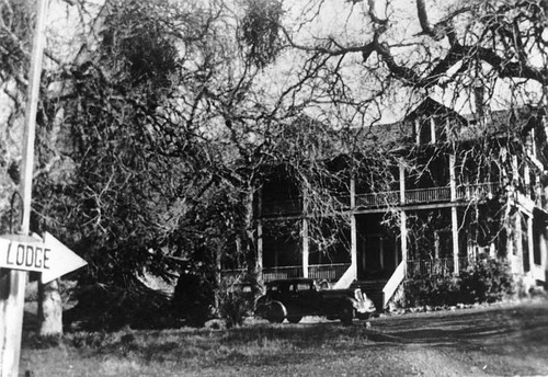 Britten Lodge, Three Rivers, Calif