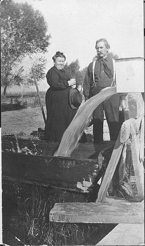 New Well, LeBlanc Property, Pixley, Calif., 1902