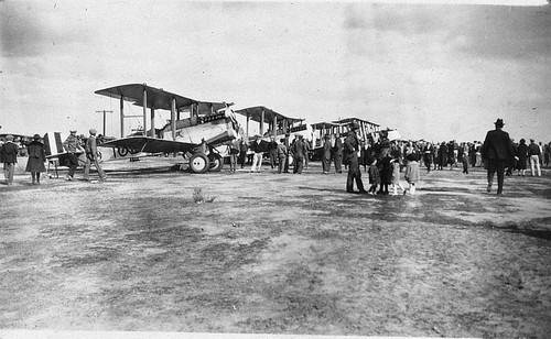 Air Show, Tulare County, Calif., ca 1925