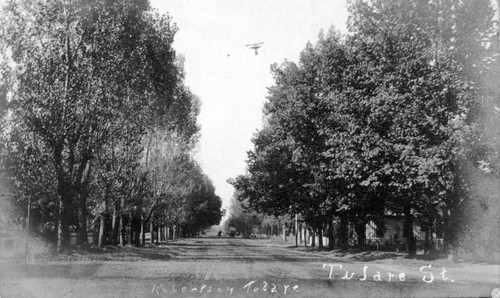 Tulare Street, Tulare, Calif., 1909