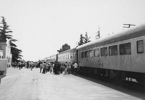 Southern Pacific Railroad Passengers Load in Tulare, Calif., ca. 1950