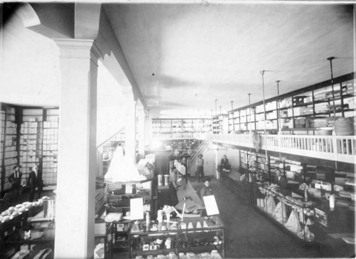 Burum and Burum Store, Dinuba, Calif., 1910