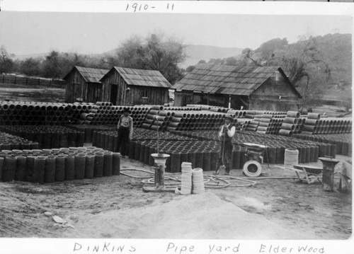 Dinkins' Pipe yard, Elderwood, Calif., ca 1910-1911