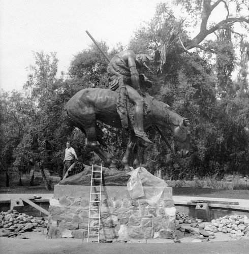 "Mooney Grove Park, Arrival of ""End of the Trail Statue,"" Visalia, Calif."