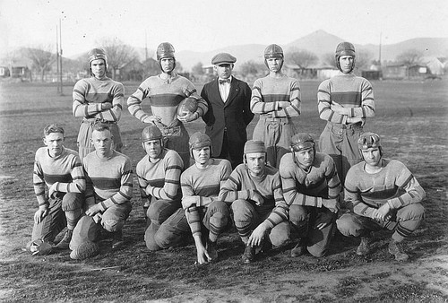 Lindsay High School Football Team, Lindsay, Calif., 1921