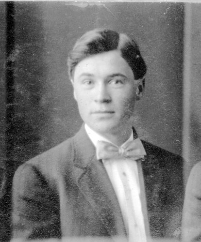 Earl J. Davis, Sr., Woodlake, Calif., 1920s