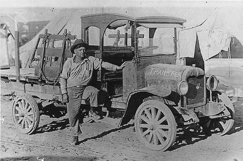 Transfer Truck, Porterville, Calif., 1915