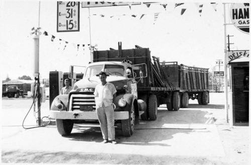 Price of Gas, Ivanhoe, Calif., Mid-1900s