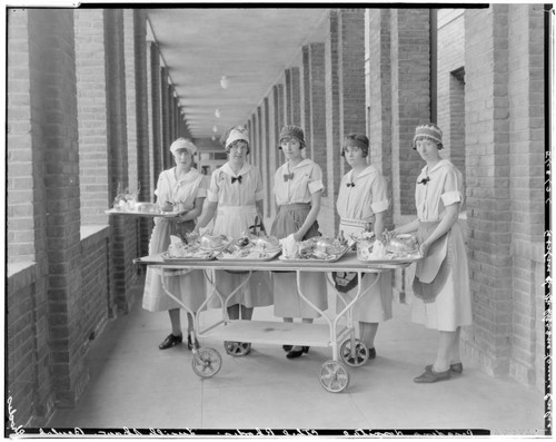 Dietitian group at Pasadena Hospital, Pasadena. 1926