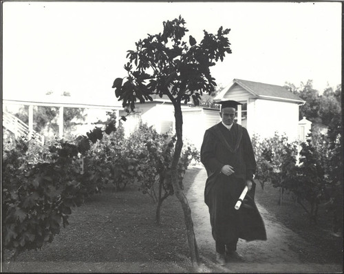 Dr. Albert Newlin in front of Ricard