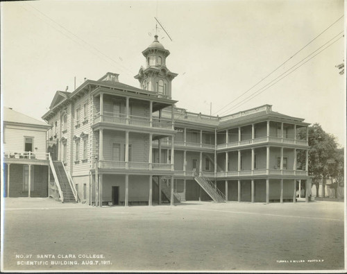 Scientific building