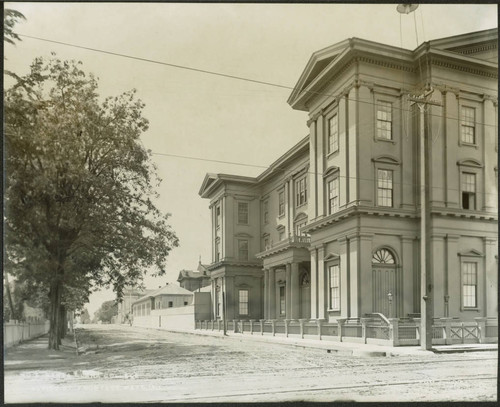 Alviso Street frontage