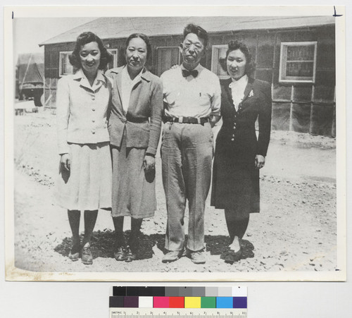 "Family, Topaz." Yoshiko Uchida. Topaz, June '43