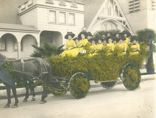 Decorated Tally-Ho, Shriners Convention Parade