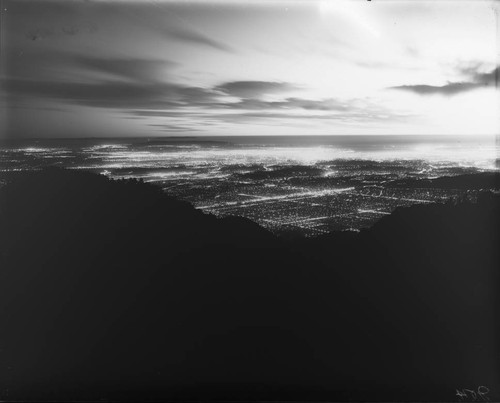 Night view of Pasadena, as seen from Mount Wilson