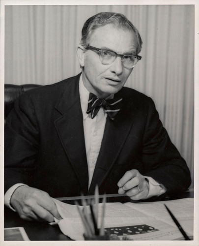 Photograph of University President Ellis McCune