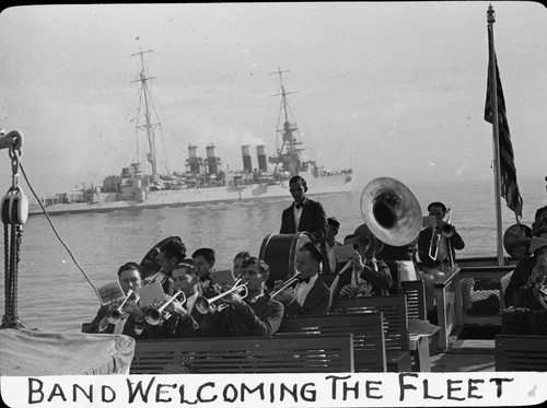 Band welcoming the fleet / Lee Passmore