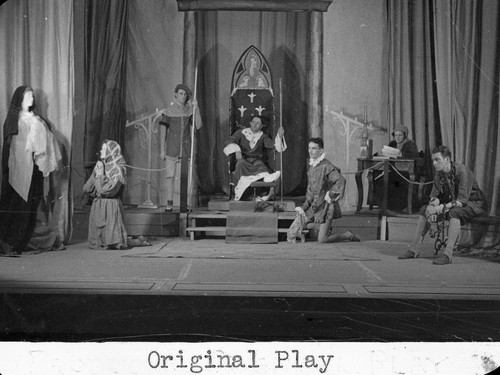 Original play / Lee Passmore