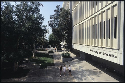 Psychology and Linguistics Building