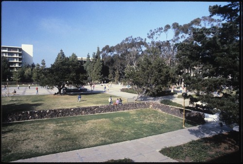 Revelle Plaza