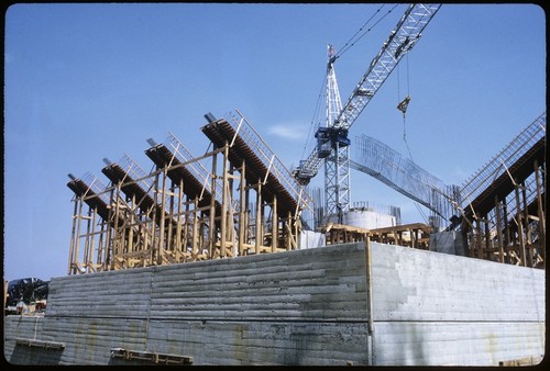 Geisel Library under construction