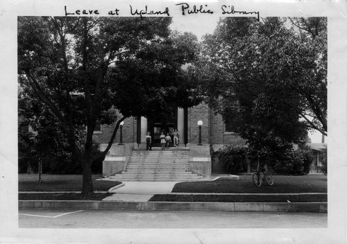 Upland Photograph Public Services; Upland Public Library (Carnegie) children posed on steps