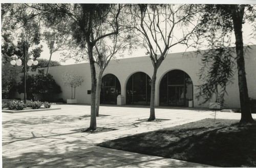 Upland Photograph Upland Public Library Exterior from courtyard showing ...