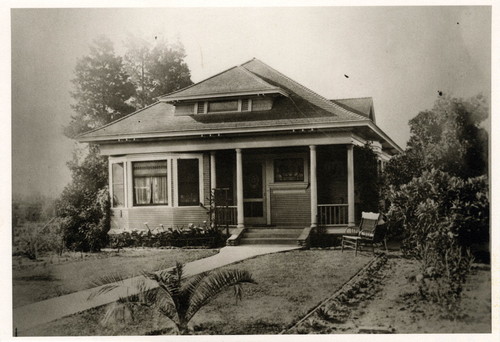 Upland Photograph Houses; P. J. Schmidt home / Gerhard E. Schmidt