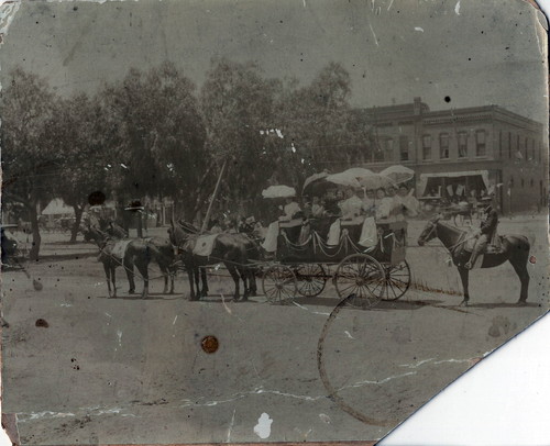 Upland Photograph Events; Queen Victoria's Birthday Party Parade May 1895 / Esther Boulton Black Estate