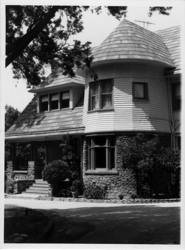 Upland Photograph Houses; Charles E. Harwood home / Esther Boulton Black Estate