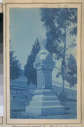 Monument erected by Boston's crew