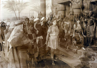 James Cruze in "Joseph in the Land of Egypt"